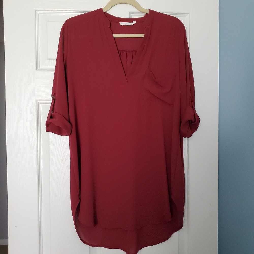 Lush Roll Tab Sleeve Woven Tunic